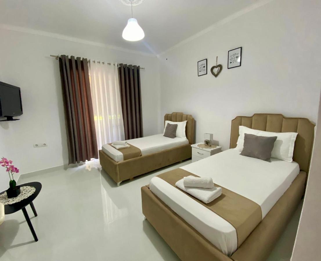 ONA Apartament Sarandë Exterior foto