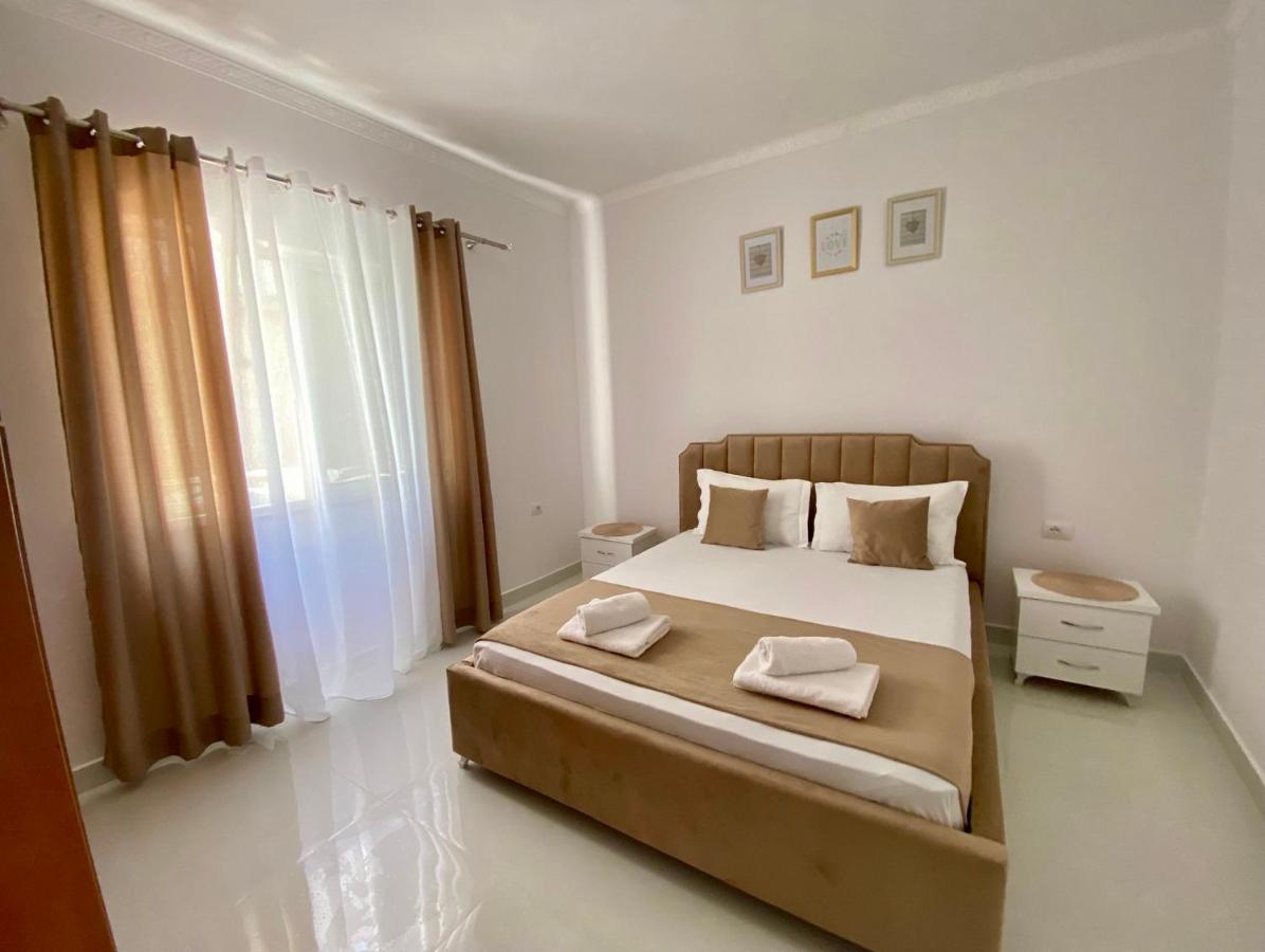 ONA Apartament Sarandë Exterior foto